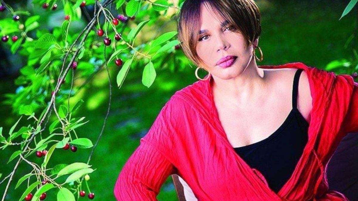 Sezen Aksu 'çocuklara bağış' yalanıyla 220 bin TL dolandırıldı