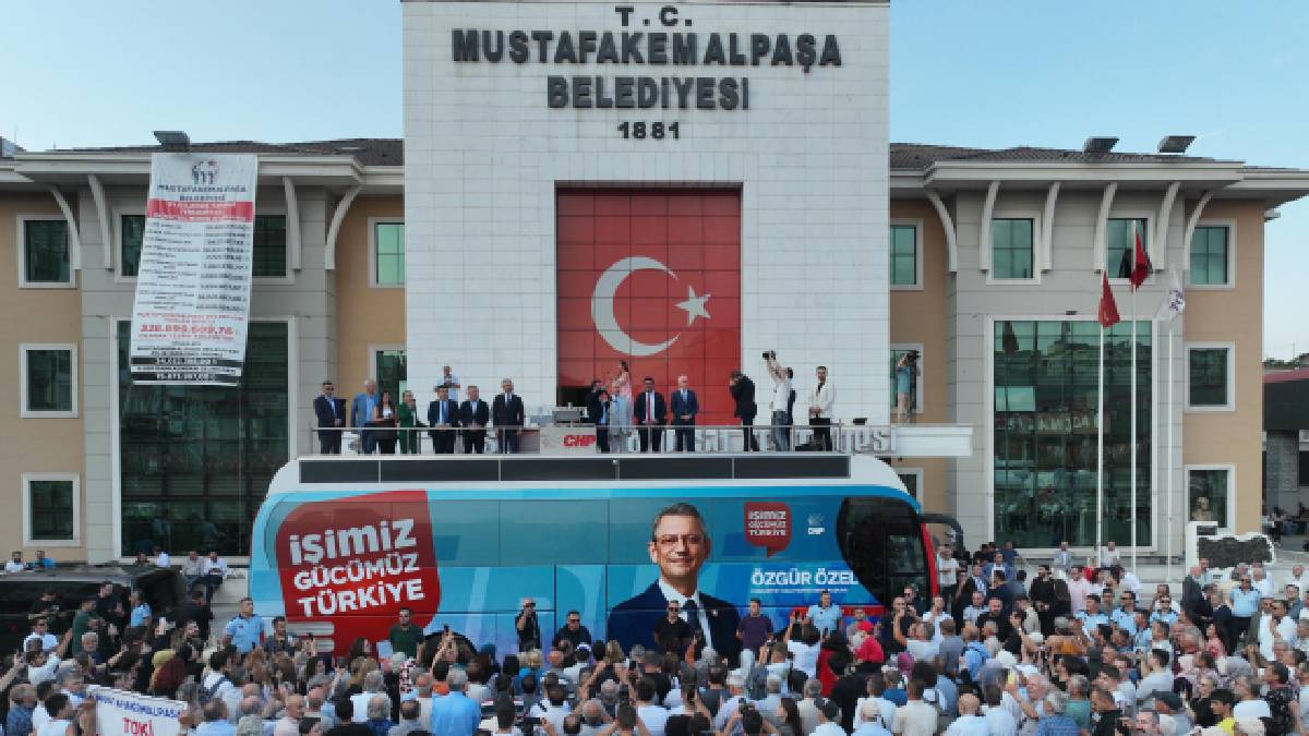 CHP Genel Başkanı Özel, “Yaparsa Bozbey yapar”