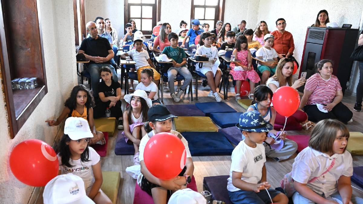 Çocuk Meclisi 3. Olağan Genel Kurulu Ve Yönetim Kurulu toplantısı yapıldı