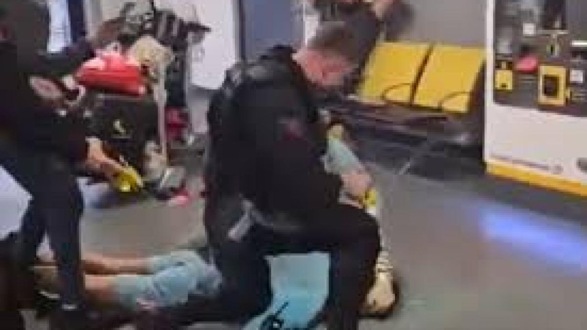 İngiltere'de Polis memuru hakkında soruşturma başlatıldı