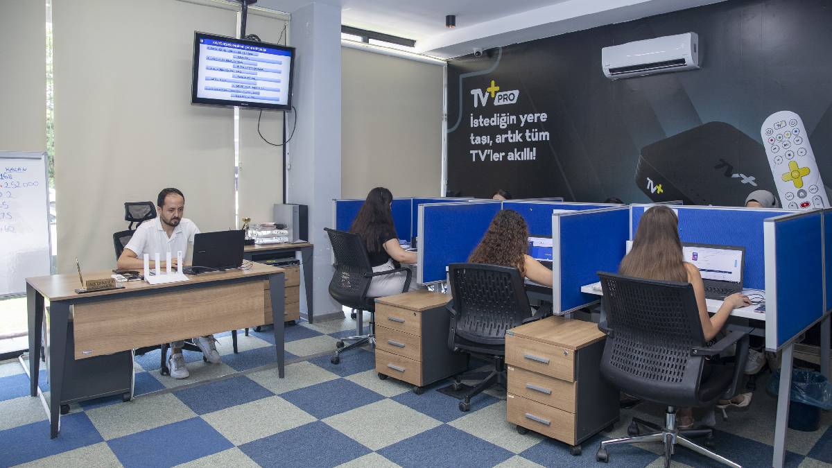 Büyükşehir’in Kariyer Merkezi, iş arayanlar ve işverenler arasında köprü olmaya devam ediyor