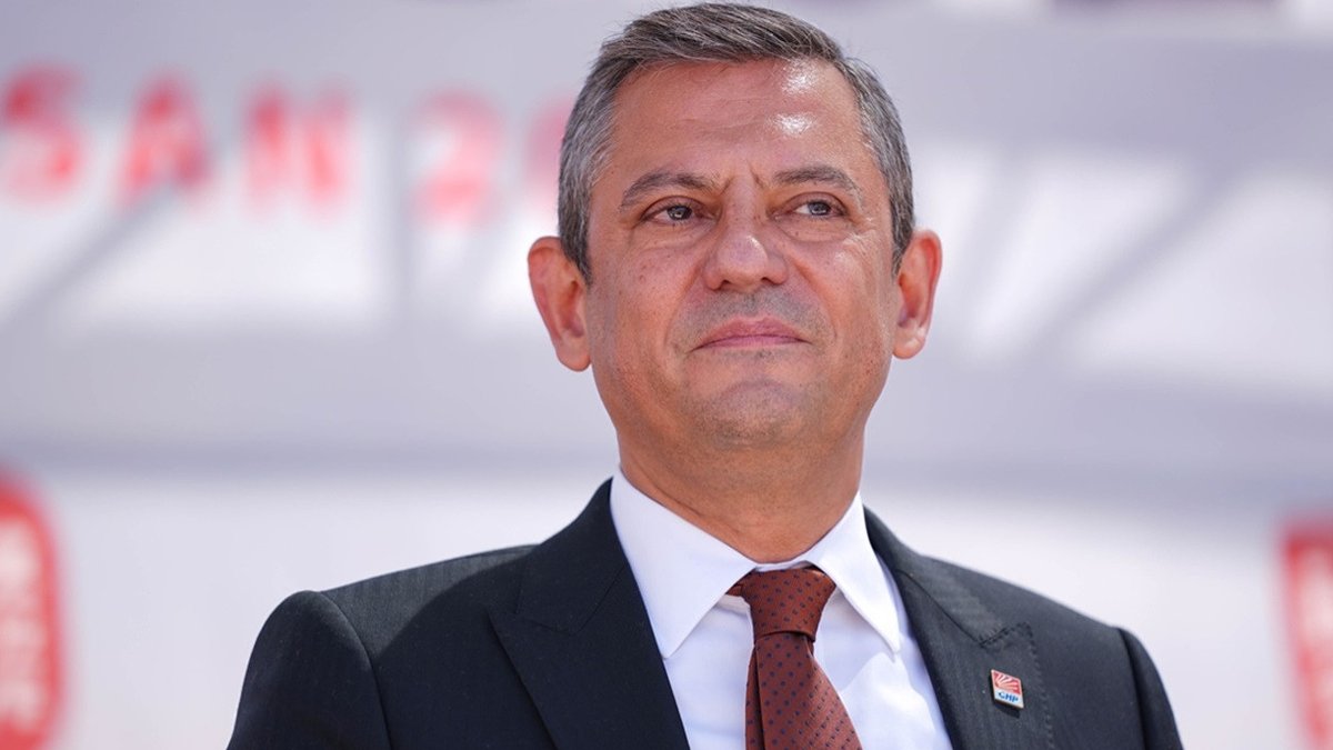 Özgür Özel Harmancık'ta: Gelecek seçimde 4'te 4 istiyoruz