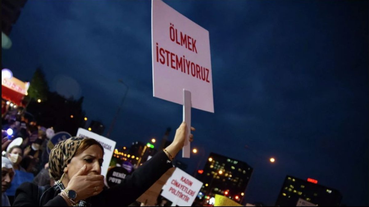 CHP'den "Kadın Cinayetlerinde Öldürülen Çocuklar" raporu: 2024'ün ilk 6 ayında 24 çocuk öldü