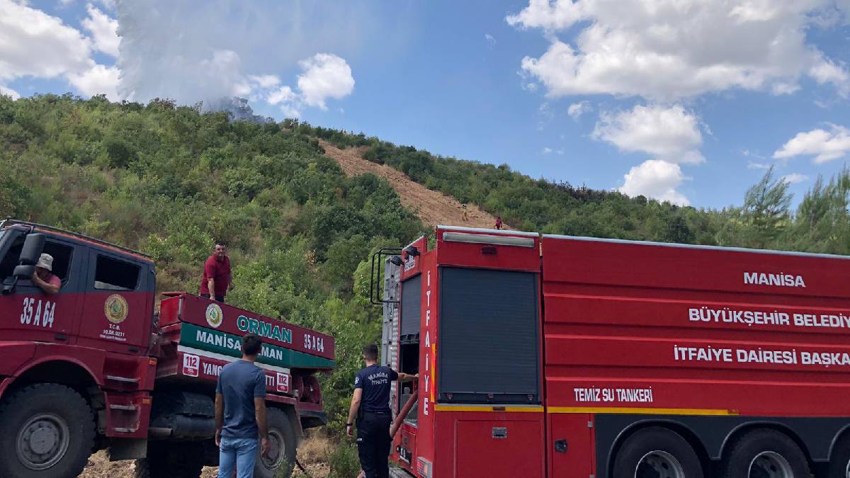 Ormanlık alanda çıkan yangın kısa sürede söndürüldü