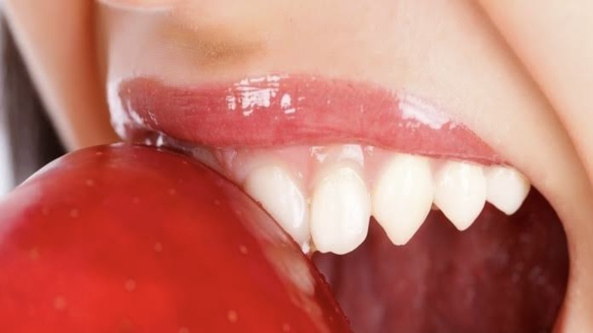 Ona meyvelerin kraliçesi diyorlar! Tek ısırığı kanserden yıllarca koruyor