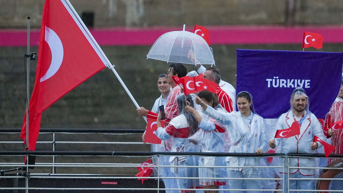 Paris 2024 Olimpiyatları'nda ikinci gün programı: 6 sporcumuz yarışacak