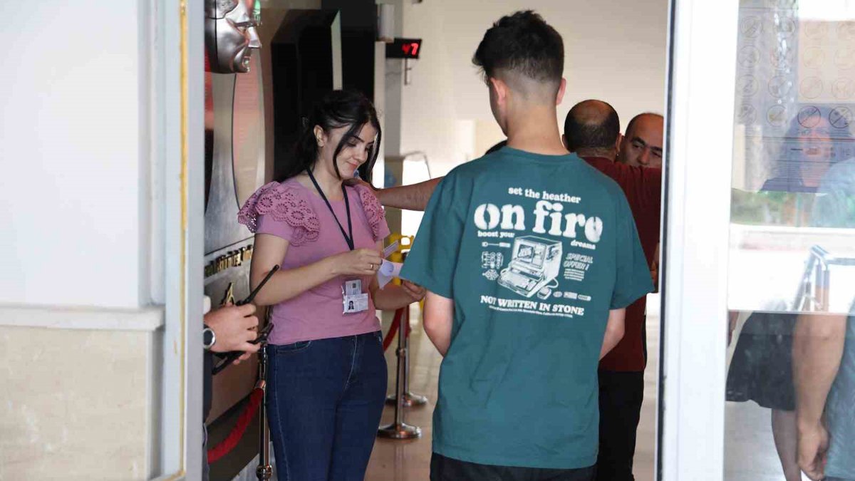 Türkiye'de ilk: Sivas'ta 8 aday için YKS tekrarı!