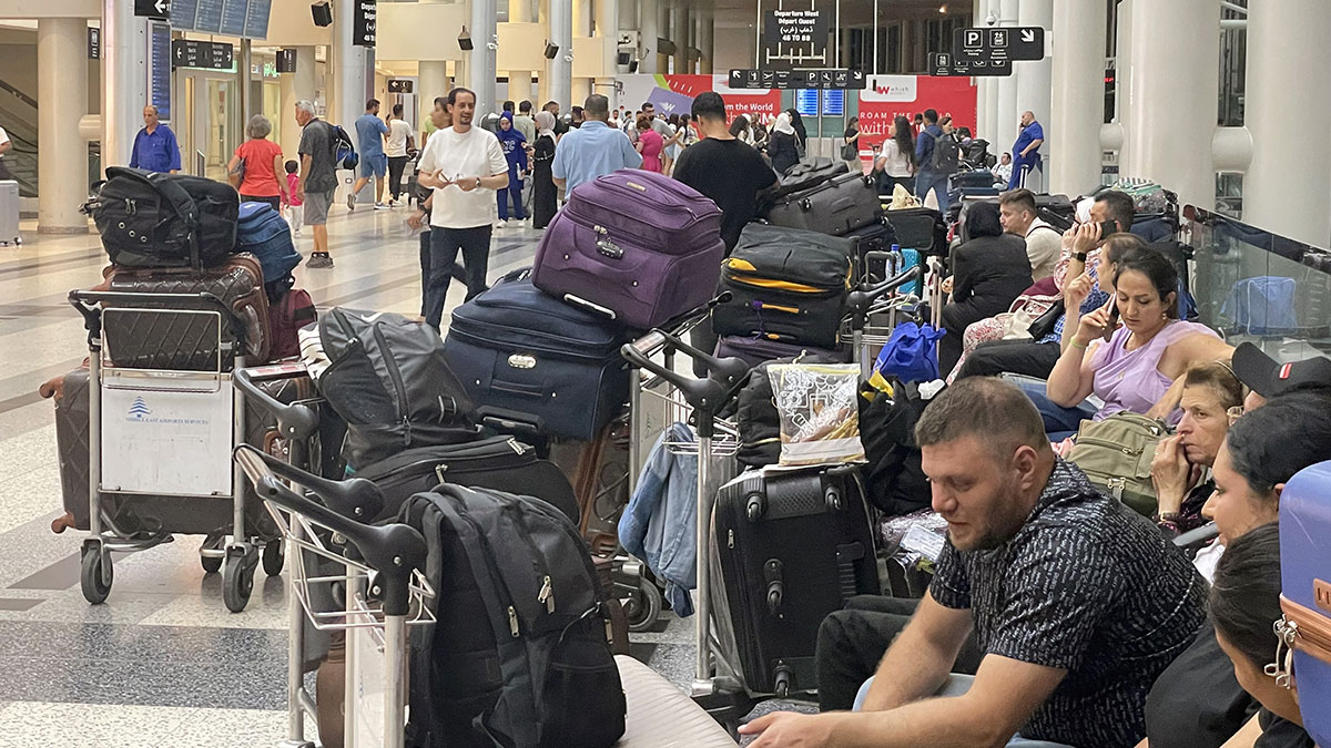 Beyrut Havalimanı'ndaki tüm uçuşlar askıya alındı