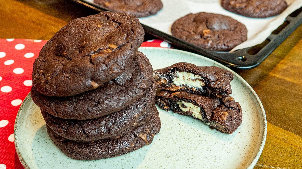 Amsterdam'ın meşhur kurabiyesi! Tadı diyet bozmaya bile değer: Fırından çıkar çıkmaz bitiyor