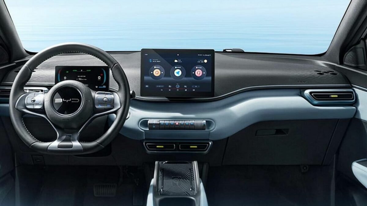 800 bin liraya süper lüks otomobil geliyor! Sıfır araç alacaklar bu fırsat kaçmaz: İçinde yok yok