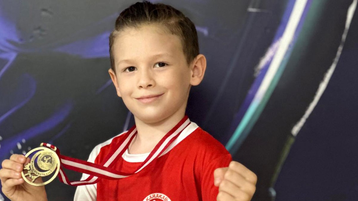 Türkiye üçüncüsü Enes'in ölümü kahretti! 8 yaşındaydı