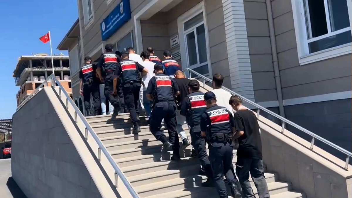 Bakan Şimşek'in adıyla 87 milyon liralık vurgun: 7 kişi gözaltında