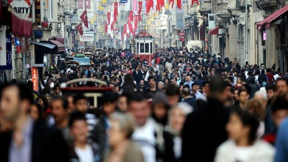 Nüfus alarm veriyor: Türkiye yaşlı ve yoksul ülke olma yolunda