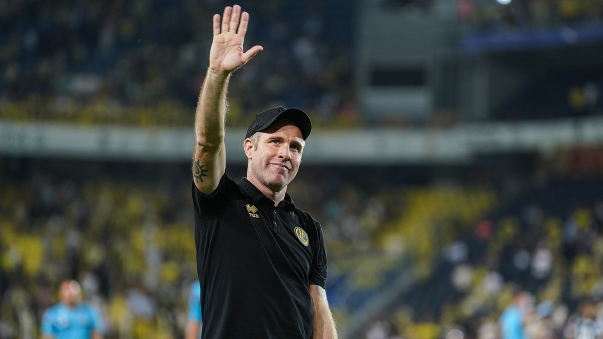 Fenerbahçe'ye elenen Lugano'nun hocasından Beşiktaş taraftarını kızdıran açıklama!