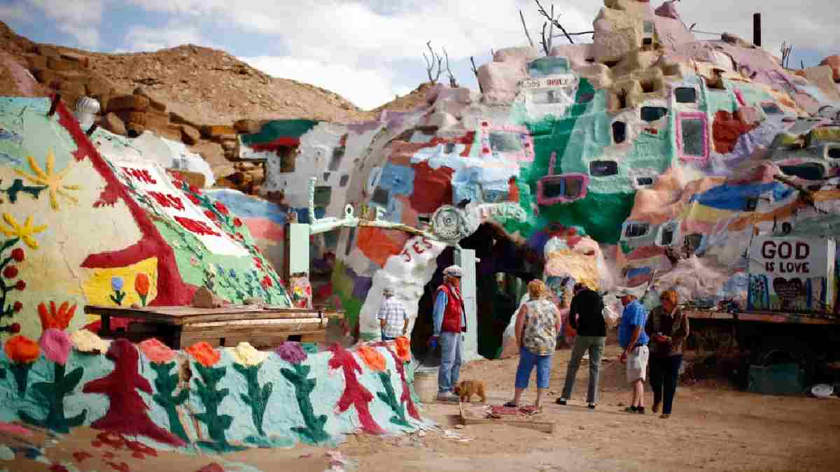 ‘Dünyanın en son özgür yeri’: Slab City! Kışın nüfusu artıyor yazın azalıyor: Tüm zorluklara rağmen yerliler terk etmiyor