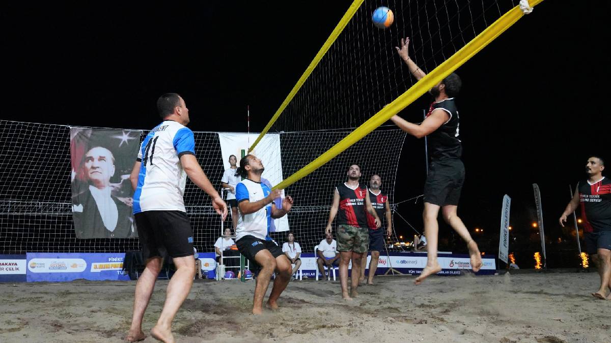 Plajda şampiyon belli oldu