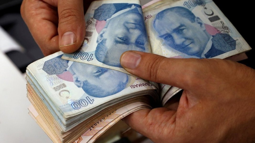 Vatandaş borçtan kurtulamıyor: Bankaların kredi kartı alacakları 1,5 trilyon