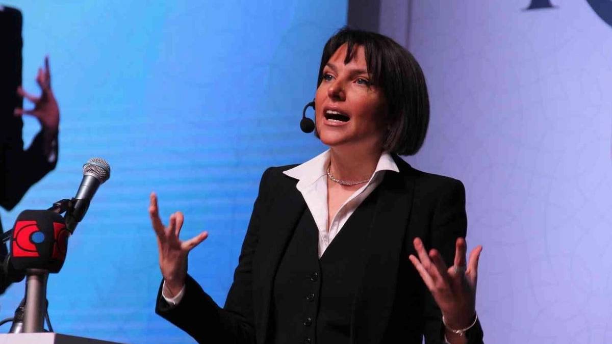 Ece Üner'in ekranlardaki yeni adresi! O kanalda haber sunacak: Sosyal medyadan duyurdu