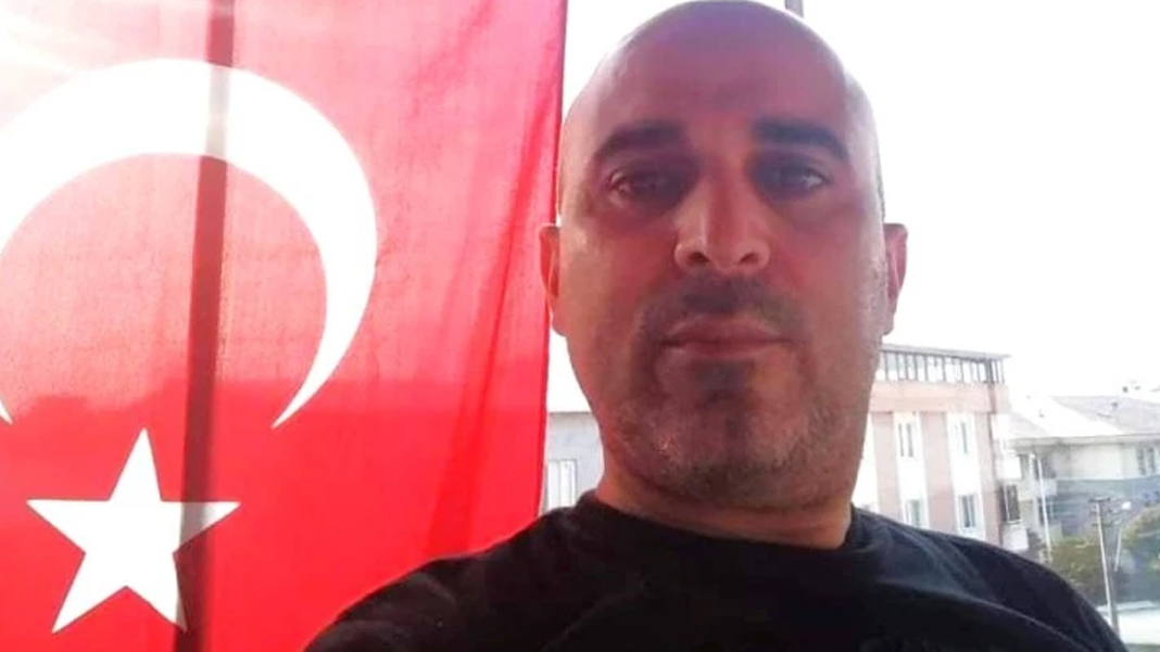 Belediye başkan yardımcısı halı sahada kalp krizi geçirdi: Durumu kritik