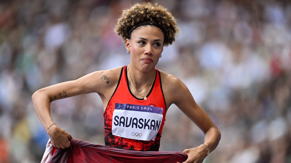 Milli atletimiz Buse Savaşkan finalde