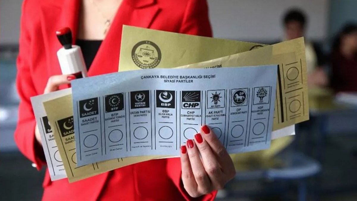 MetroPOLL'den çarpıcı anket: AK Parti'den kopan seçmen hangi partiye kayıyor?