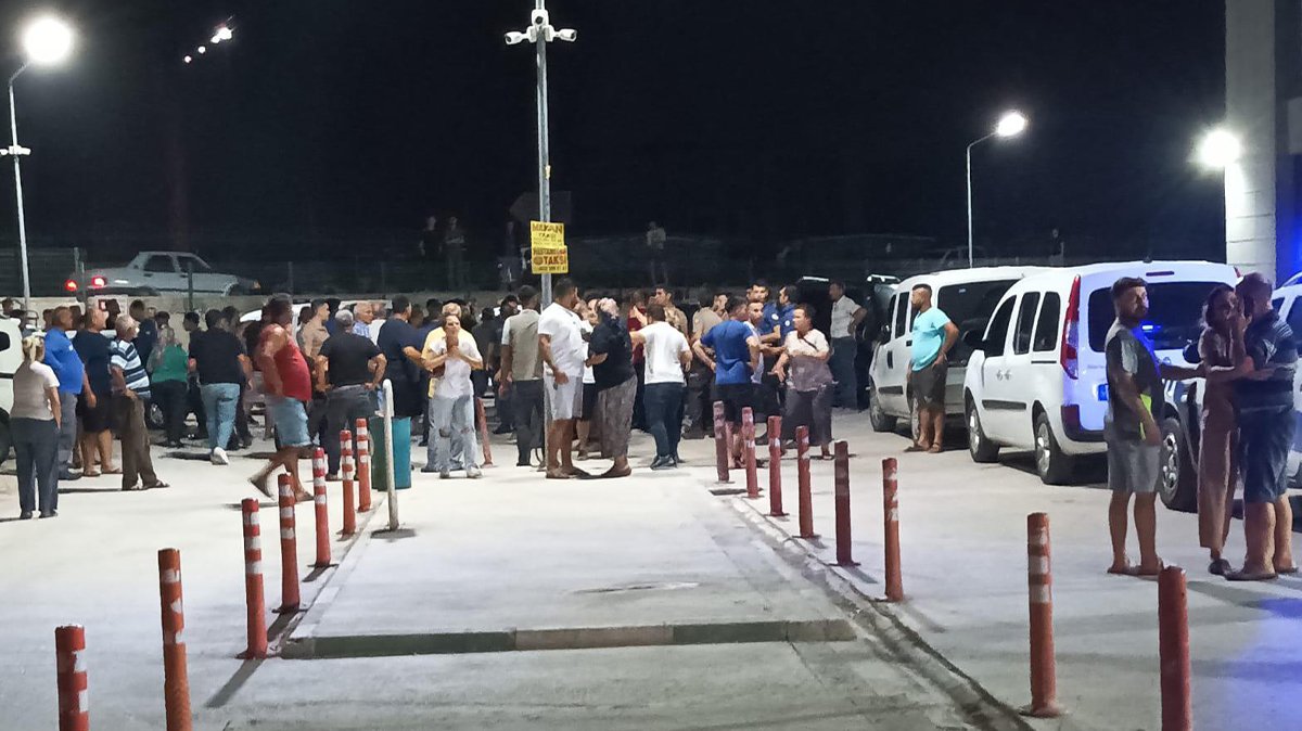 Sahilde oturan gençlere ateş açıldı! Ölü ve yaralılar var