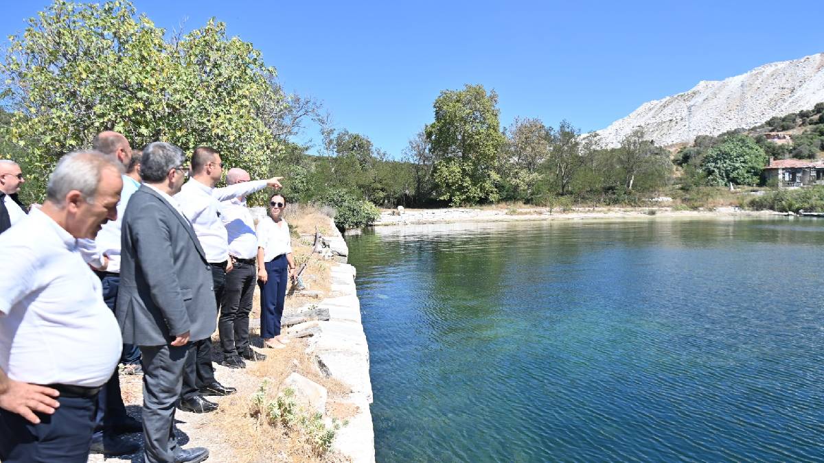 Başkan Akın ‘Marmara Mermer Taş Fabrikası’nı geleceğe kazandıracak