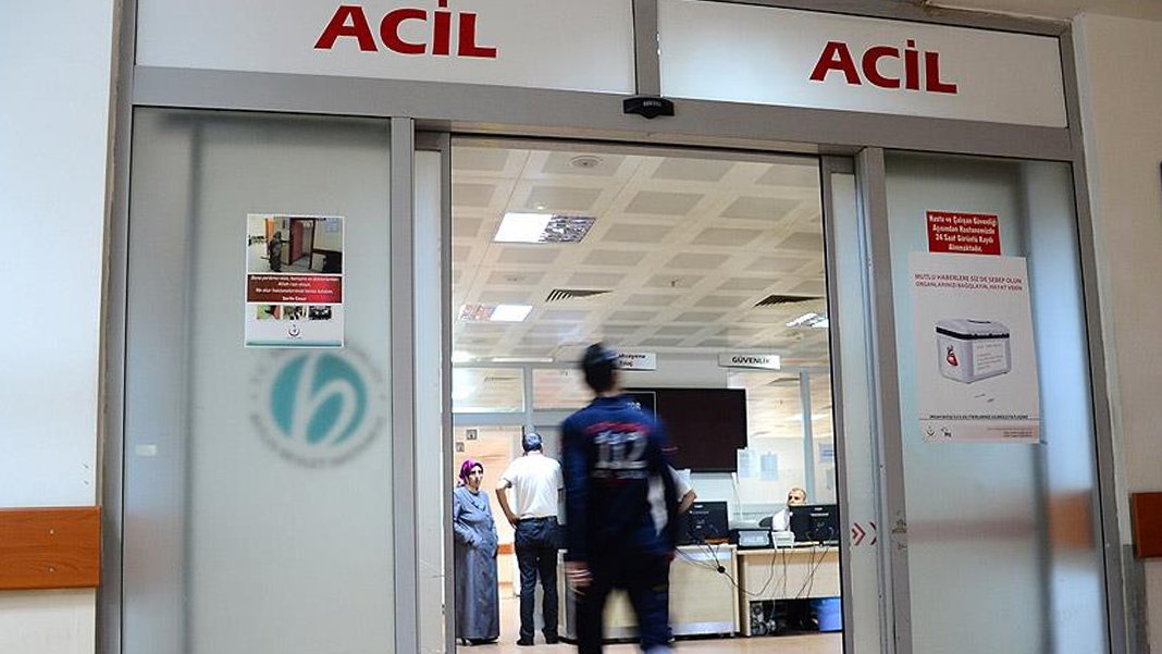 Kimya fabrikasındaki gaz işçileri hastanelik etti