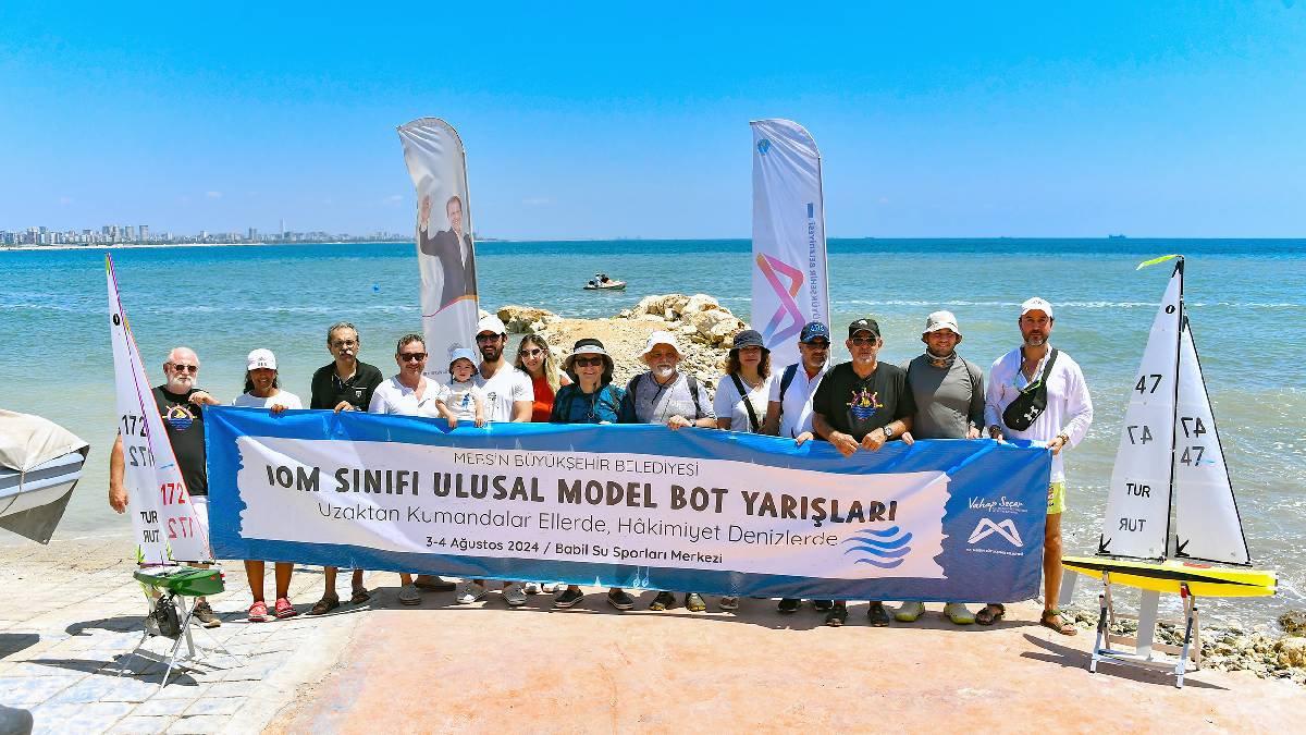 Büyükşehir, Türkiye Yelken Federasyonu İş Birliğinde ‘ıom Sınıfı Ulusal Model Bot Yarışları’nı gerçekleştirdi
