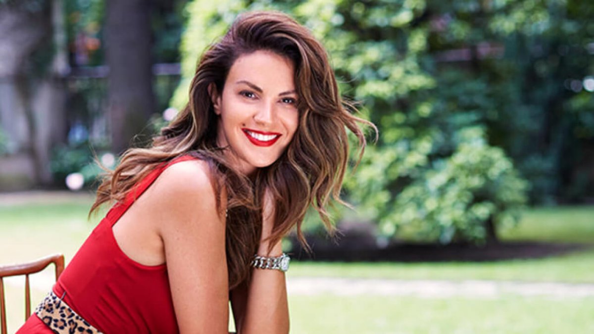 Mahkemeden Tülin Şahin'e 3 gün hapis cezası