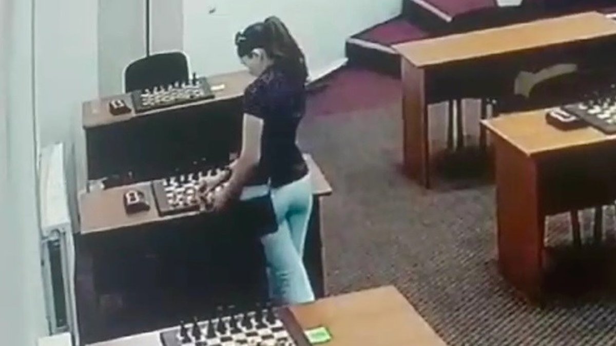 Satranç oyuncusu, rakibini cıvayla zehirledi: Görüntüleri ortaya çıktı!