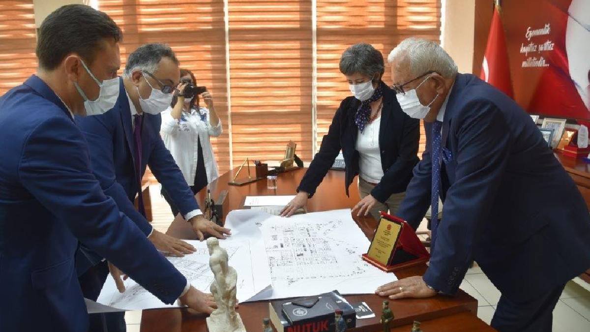 “Sokak hayvanlarını öldürmeye değil yaşatmaya güvence olacağız”