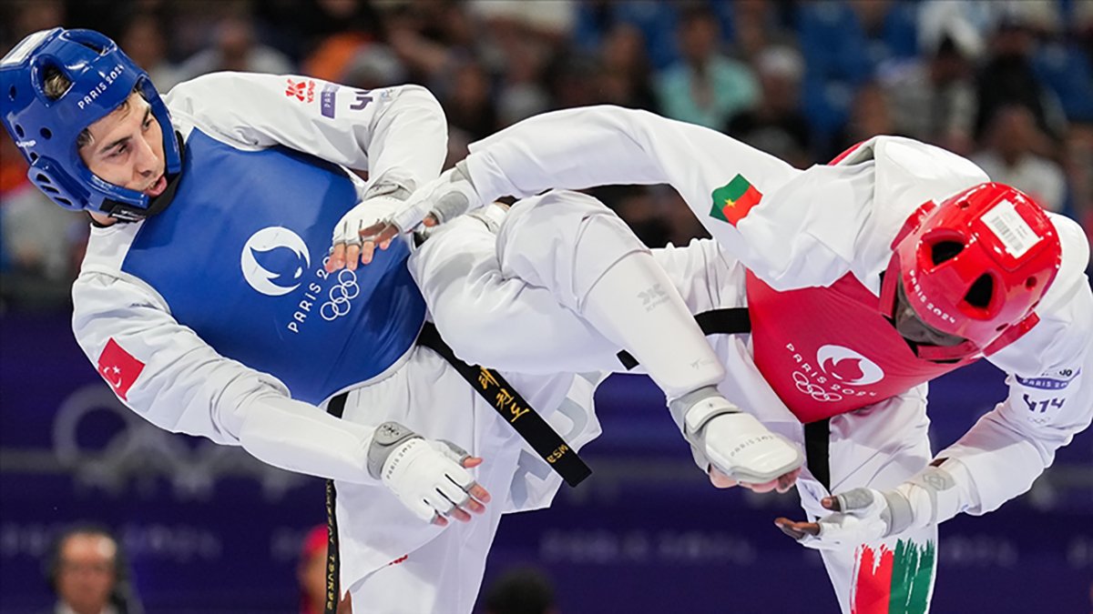 Milli tekvandocu Hakan Reçber çeyrek finalde!