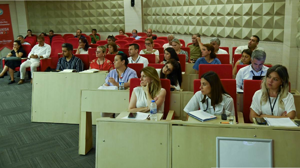 Manisa’da yurttaşlar kentin geleceğinde söz sahibi oluyor