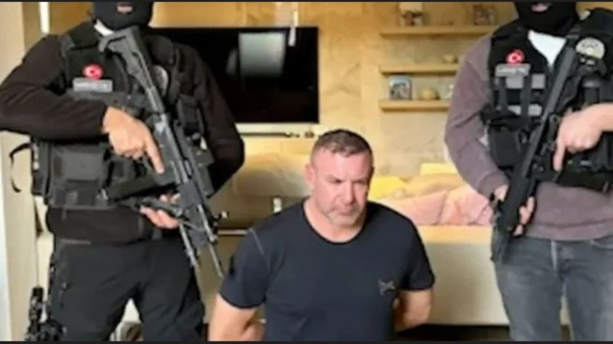 'Cherokee' çetesinin tahliye kararını veren hakimler açığa alındı