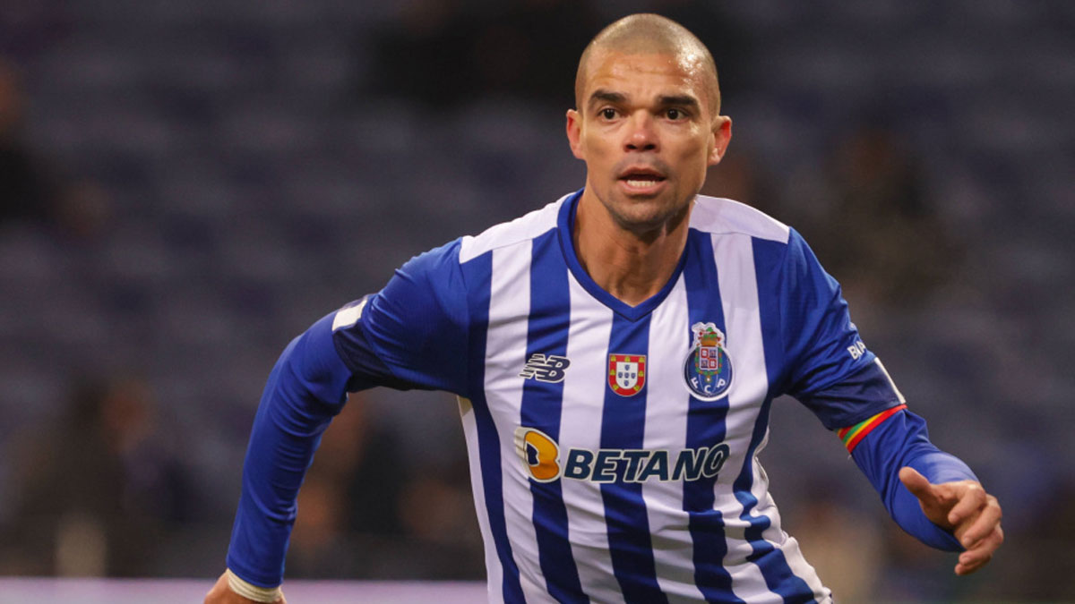 Pepe 41 yaşında futbolu bıraktı