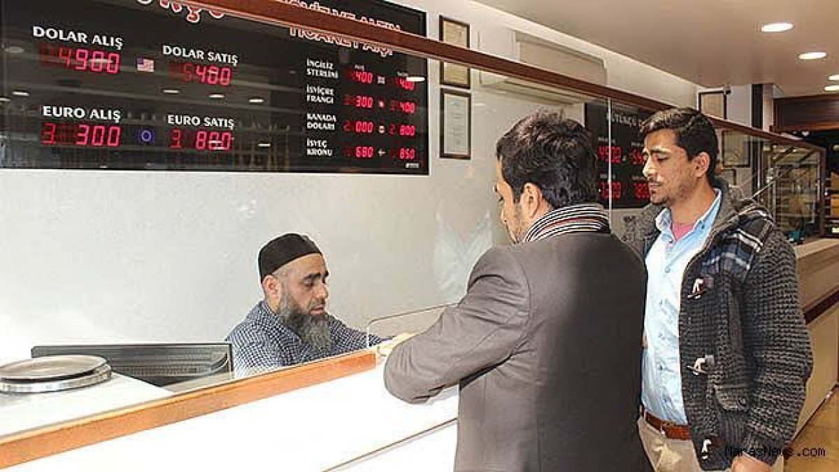 Dolar 6 lira birden… duyan döviz bürolarının yolunu tuttu