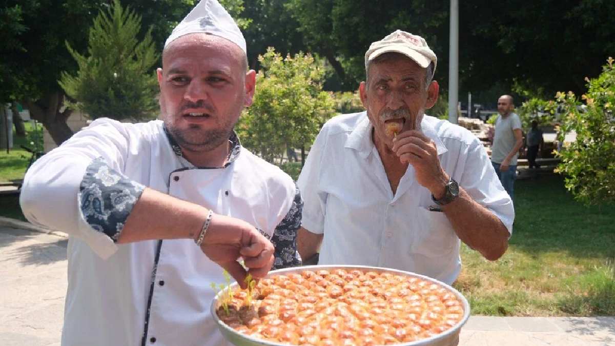Kıymalı baklava olur mu demeyin, oldu! Adanalılar patentini almak için uğraşıyor: Yiyenler ceviz sandı
