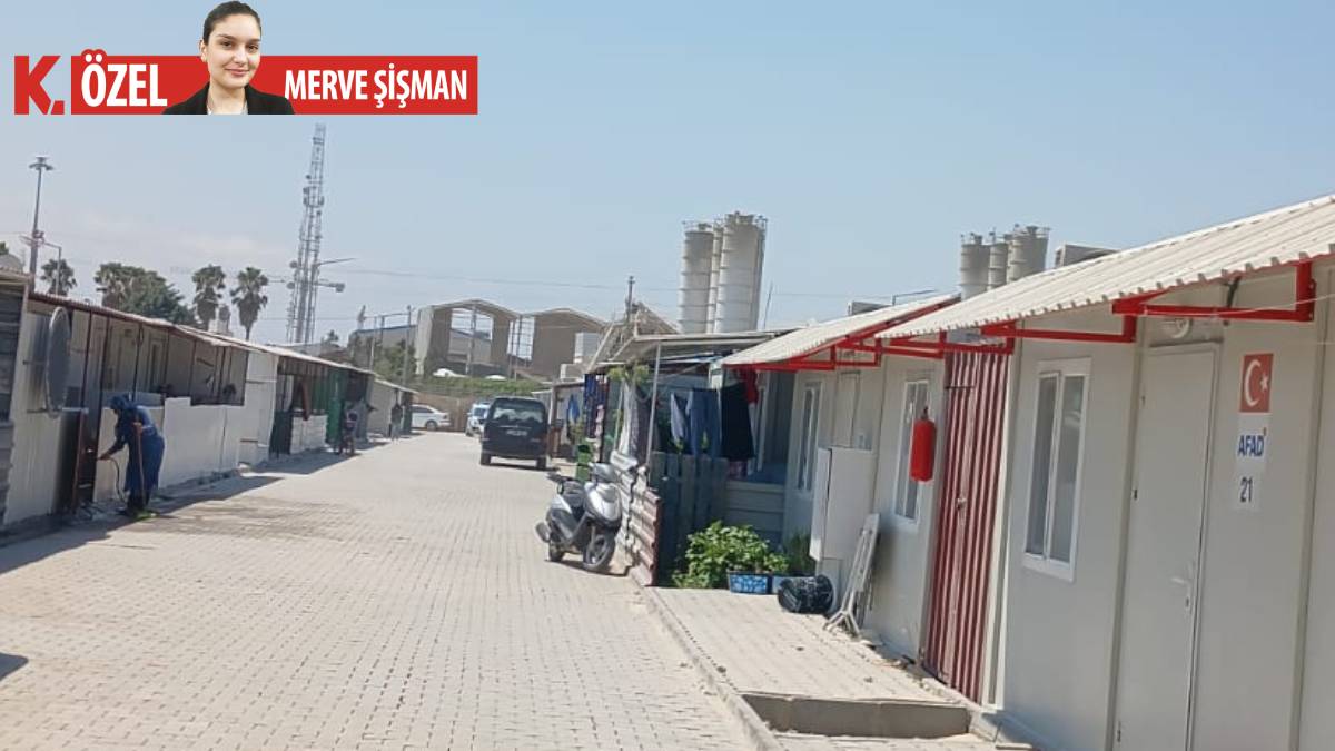 Depremden sağ çıkan Hataylılar çimento fabrikasından çıkan tozda boğuluyor: 21 metrekareye hapsolduk, zehir soluyoruz