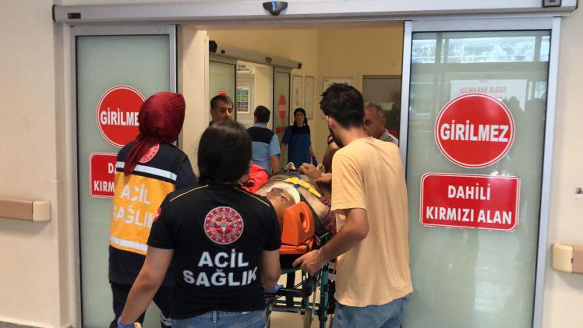 Adıyaman'da inşaat iskelesi çöktü: 3 işçi ağır yaralı