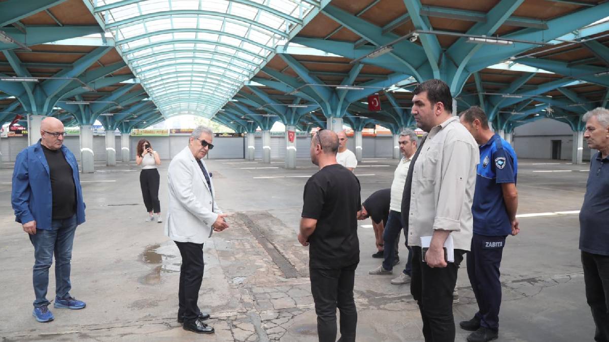 Kapalı Pazaryeri Ve Yaşam Alanı