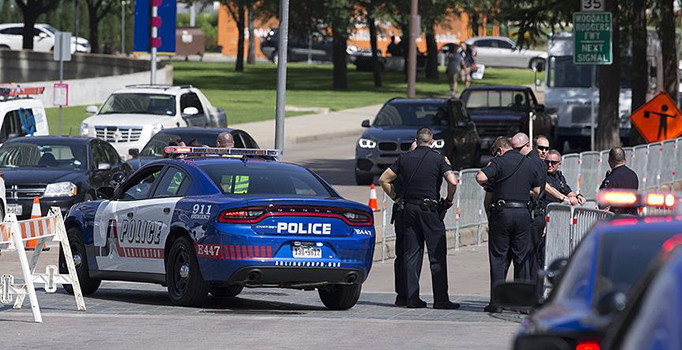 ABD'de imam namaz çıkışı öldürüldü