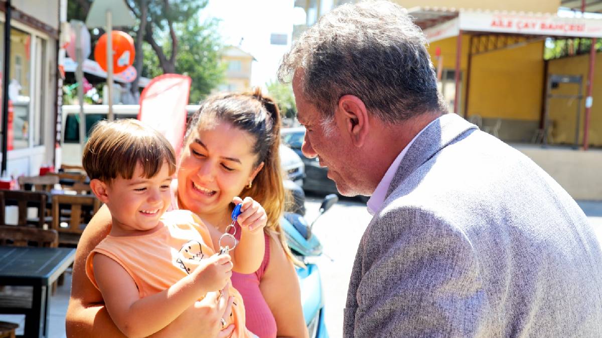 Başkan Yetişkin Işıklı Ve Kardeşköy Mahallelerinde vatandaşlarla buluştu