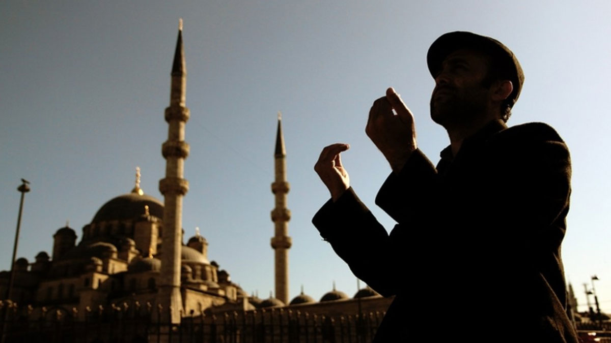 ‘Din’i tam olup imanı ve vicdanı zayıf olmak