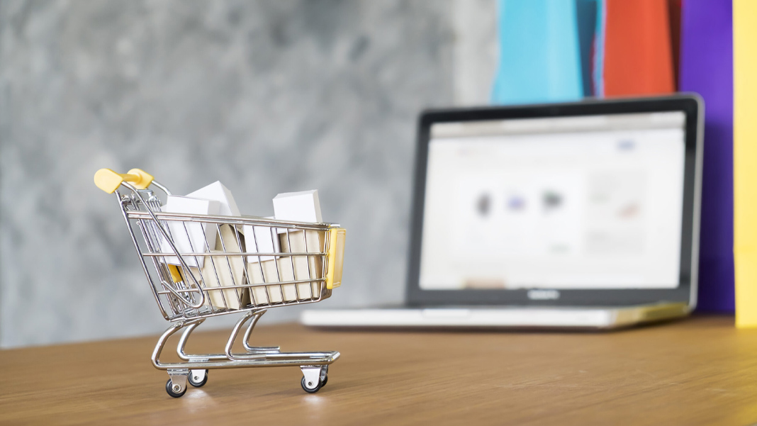 Ticaret Bakanlığı'ndan e-ticaret için yeni karar: İade masraflarına bir yıl erteleme