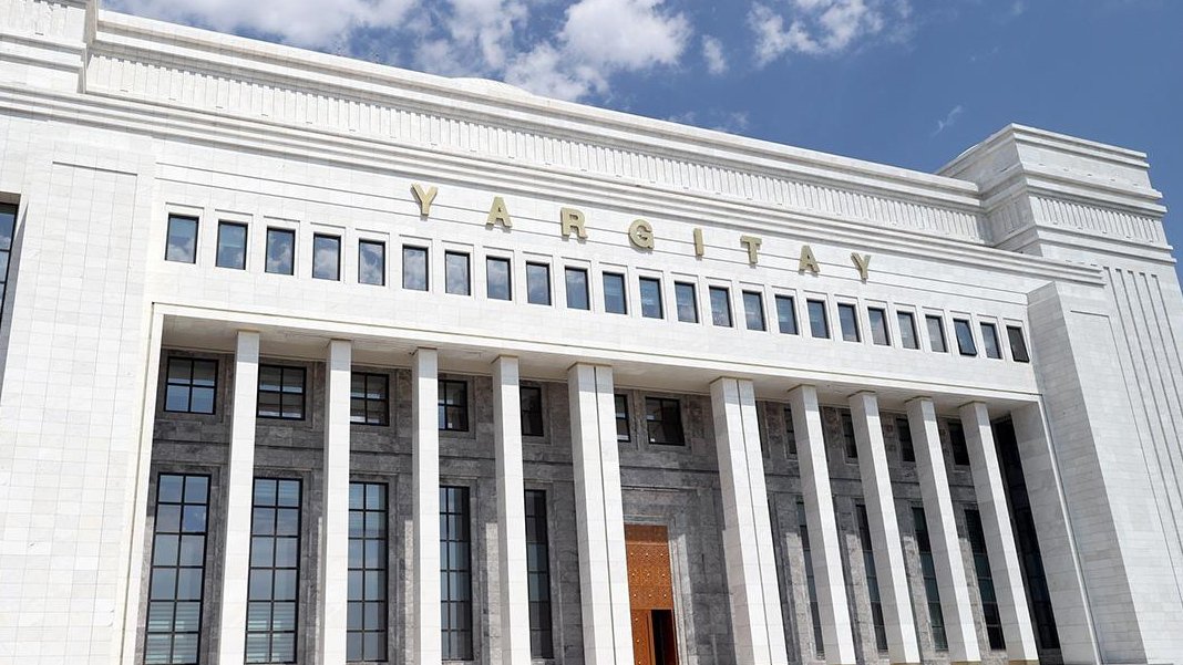 Yargıtay'dan 'boşanma' kararı: Eşinin akrabalarıyla görüşmek istememek kusur