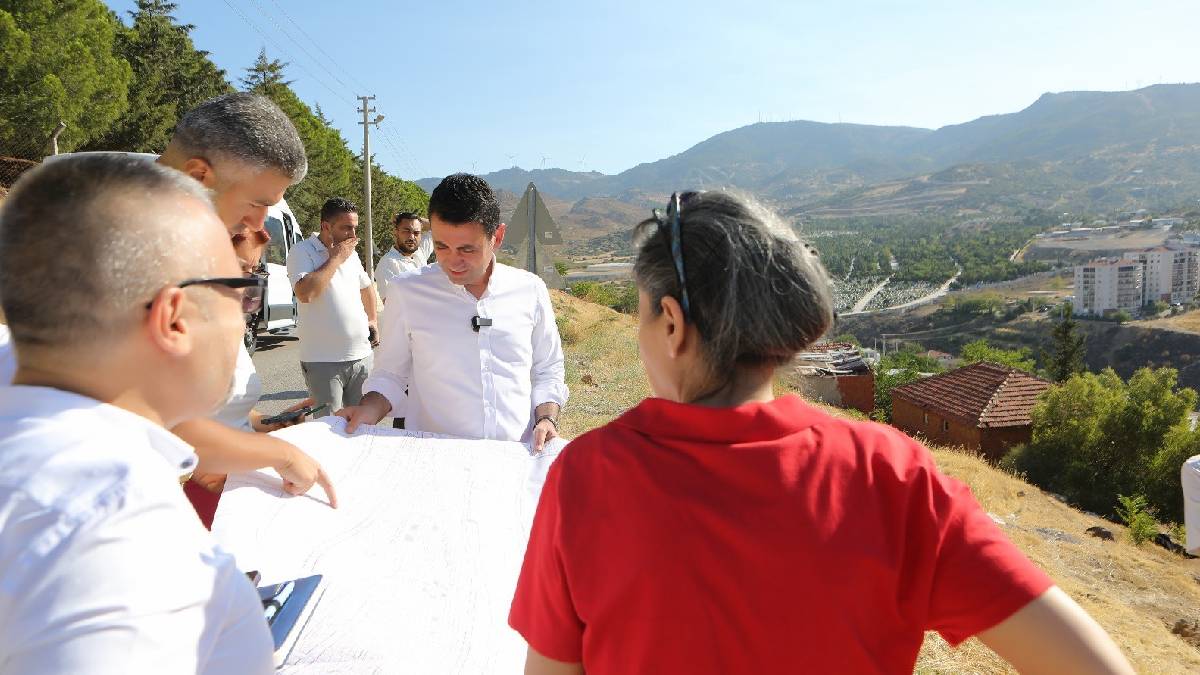 Bayraklı'da 6 mahallenin imar planları için yerinde inceleme