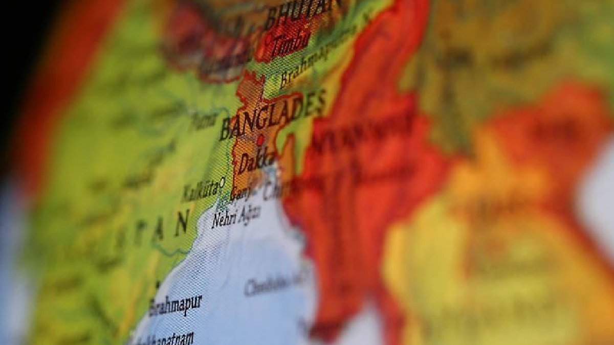 İranlı yetkililerden Bangladeş'te geçici hükümet kurulmasına ilişkin açıklama