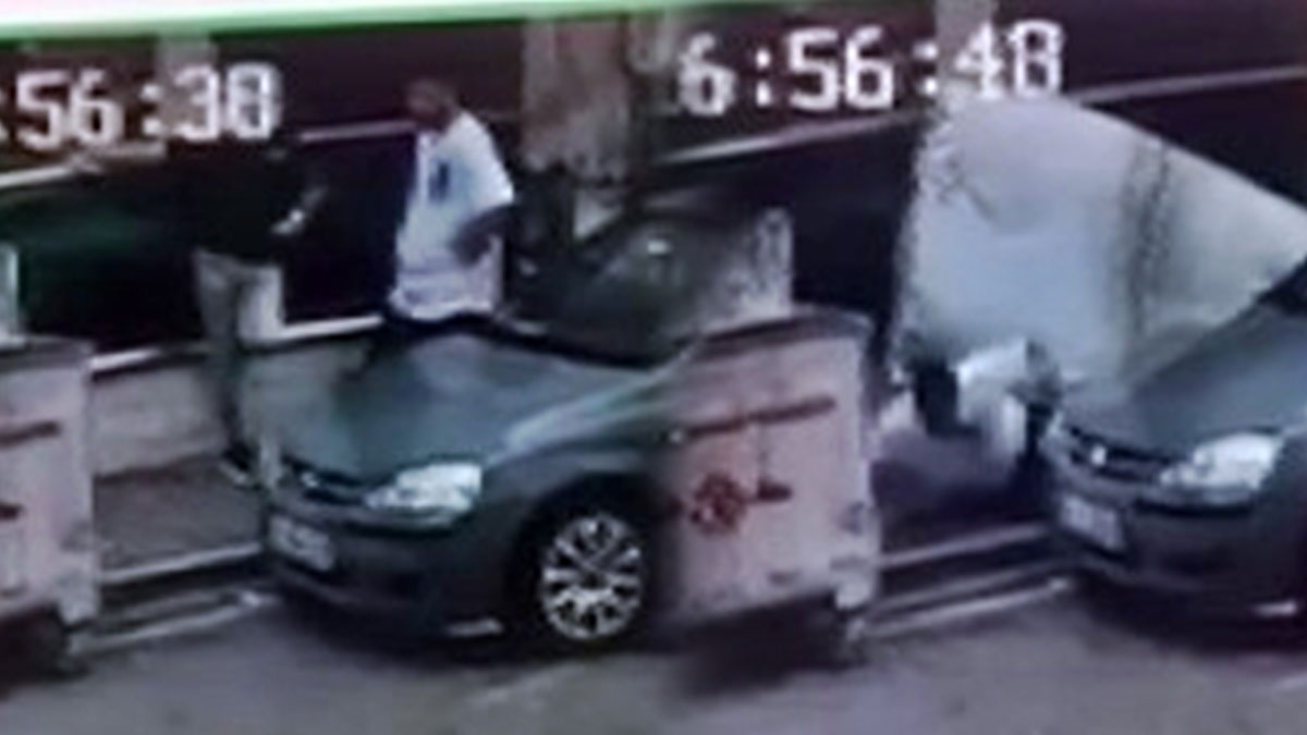 Sokakta sohbet ederken dehşeti yaşadı: O anlar kamerada! 5. kattan düştü, ölümden döndü