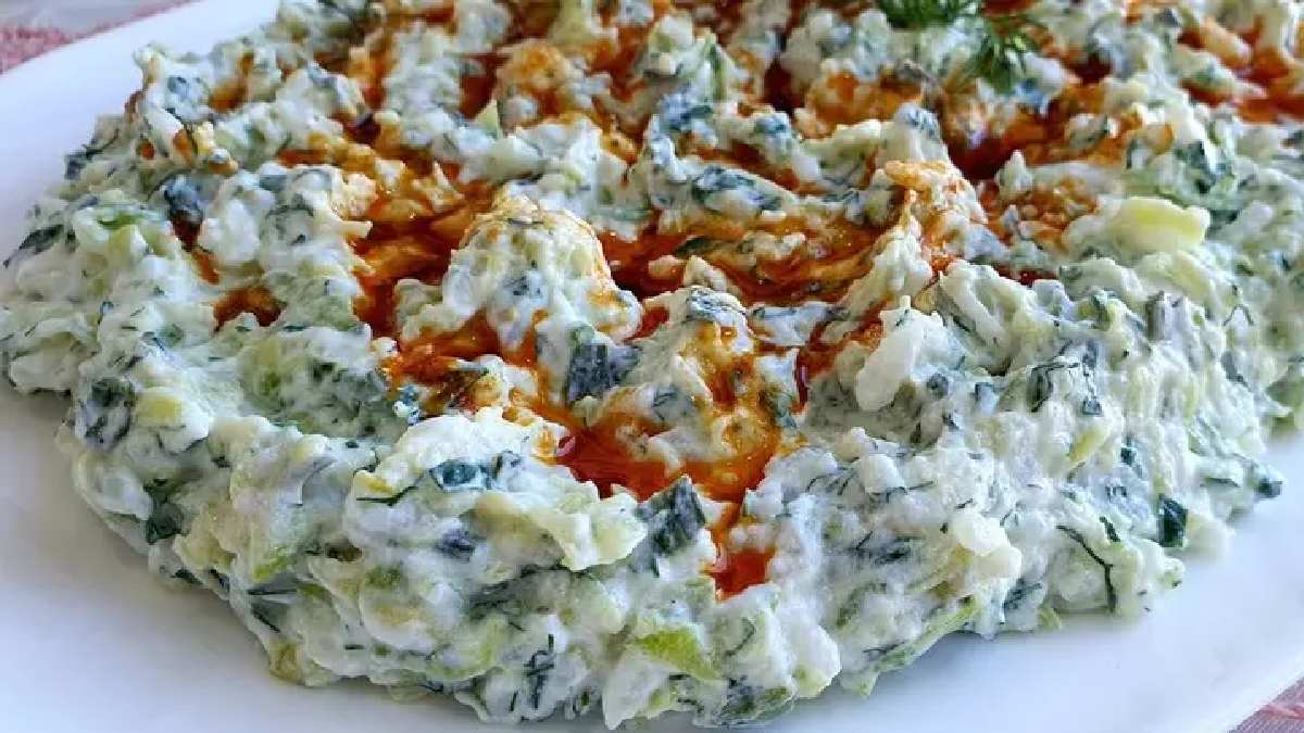 Herkes bu lezzeti gözden kaçırıyor! Birçok kişi ismini bilmiyor, sofranın vazgeçilmezi oluyor! İşte Nuraniye mezesi…